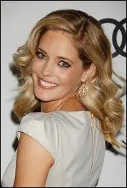 Comment s'appelle la mère des enfants Ross ?