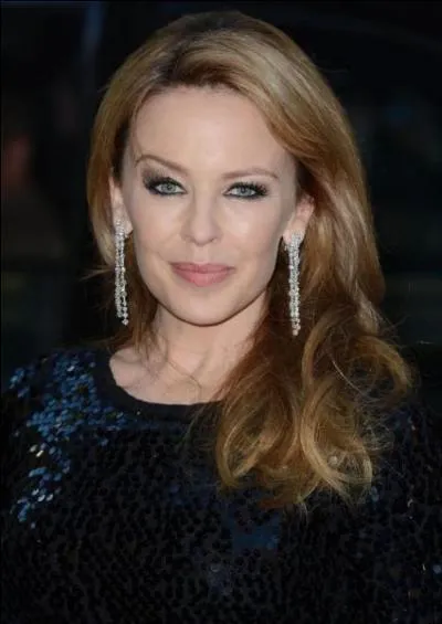 Qui chante '' Rolling in the deep '' ?