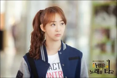 Dans quel drama joue Dasom ?