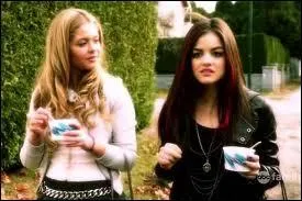 Aria avait un style punk comment le sait-on ?