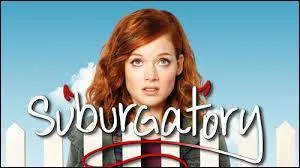  Suburgatory  est une srie amricaine qui nous parle de la vie d'un pre et de sa fille adolescente dans une banlieue chic. 
Quelle chane diffuse cette srie ?