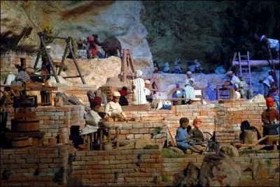 Quelle ville des Deux-Svres offre une extraordinaire crche anime ?