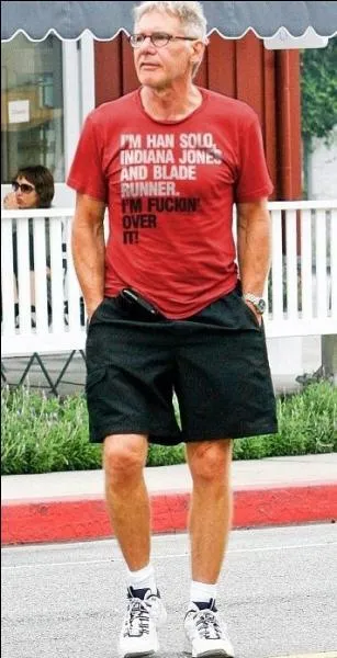 Mon premier est une interjection, mon deuxime peut tre de veau, mon troisime fait du bruit et mon tout est le prnom d'une star !