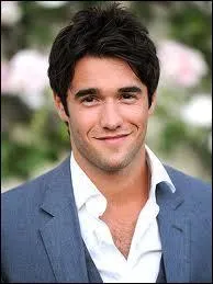 Comment se nomme-t-il dans la srie ?