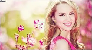 Et elle, c'est qui ?