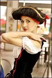 Mon surnom est  Mechi , qui suis-je ?