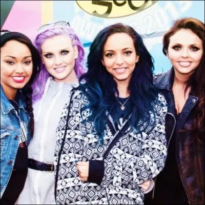 Qui est la  maman  du groupe ?