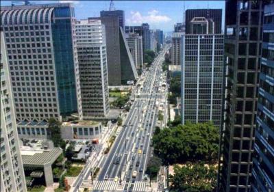 Le Brsil ouvrira la comptition face  la Croatie le 12 juin 2014  l'Arena Corinthians construit pour cet vnement de 2011  2014 dans la plus grande ville et capitale culturelle du Brsil qui est :