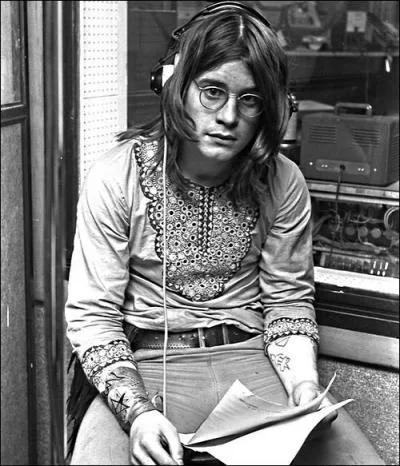 En parlant de lui, son surnom,  The Prince of Darkness , est un mix de deux surnoms de personnages d'Harry Potter. Lesquels ?