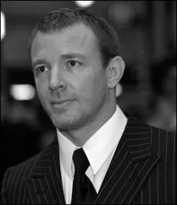 J'ai produit l'ensemble des films de la saga "Harry Potter" depuis le cinquième film. Comment je m'appelle ?