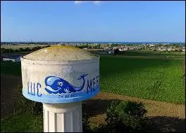 Quel est le gentil de cette petite commune de 3065 habitants Luc-sur-Mer situe dans le Calvados ?