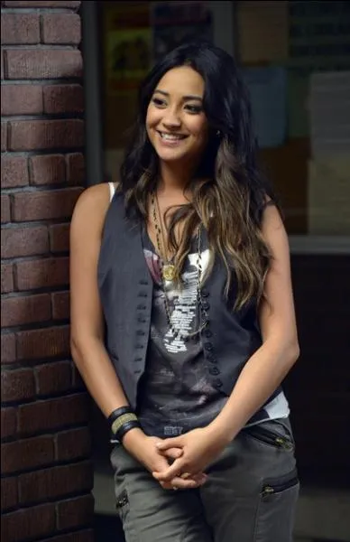 Avec qui tait Emily ce soir-l ?