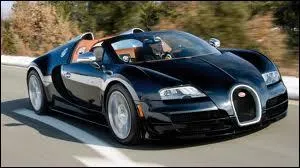 En combien de secondes la Bugatti Veyron passe-t-elle de 0 à 100km/h ?