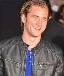 En quelle année a-t-il enregistré "Everyday Hero" ?