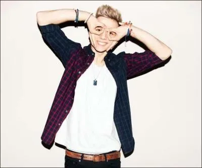 Que regarde-t-il en premier chez une fille ?