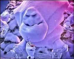 Comment s'appelle le grand bonhomme de neige de la reine ?