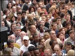 Combien le continent américain a-t-il d'habitants ?