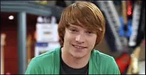 Lequel de ces acteurs joue le rôle de Dez ?