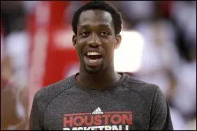 Dans quelle équipe évoluait cette saison Patrick Beverley, un des meilleurs défenseurs de la ligue au poste de meneur ?