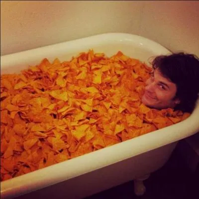 Certains prennent un bain en mettant de l'eau, d'autres mettent :