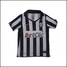 A quelle équipe ce maillot appartient-il ?