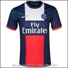 A quelle équipe ce maillot appartient-il ?