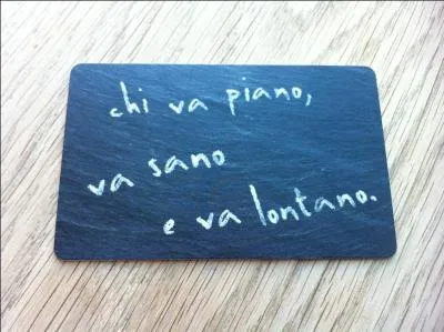 Les expressions et leurs origines restent souvent obscures. Cette dernière que vous devez trouver a pour sens : « Tout va bien, sergent ».