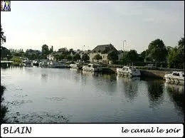 Située sur le Canal de Nantes à Brest, la commune Mariligérienne (44) de Blain se situe en région ...