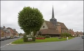 Nous traversons le village centriste de Souvigny-en-Sologne. Nous nous situons dans le département n° ...