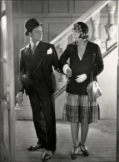 Qu'est-ce qui a restauré le cinéma français pendant les années 1920 ?