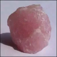 Quel est le nom de cette pierre ?