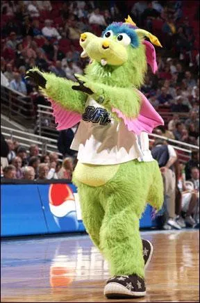 Quelle franchise a pour mascotte le dragon Stuff ?