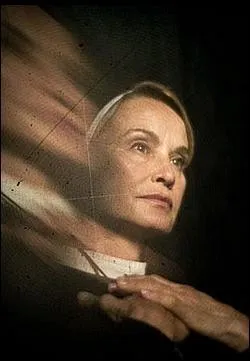Quel personnage est interprété par l'actrice Jessica Lange ?