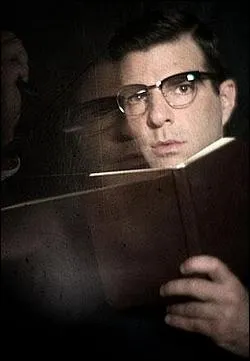 Quel est le métier d'Oliver Thredson ?