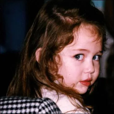 Qui est cette célébrité ?