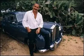 Quelle est cette ville du Canada dont il parle dans son livre "Parodie" ? En quelques mois, il contrôle la vie nocturne de cette métropole : jeux, alcools, drogue, récupération de dettes.