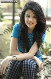 J'ai joué dans "Les Sorciers de Waverly Place" :