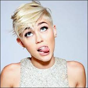Quel est le nom complet de Miley ?