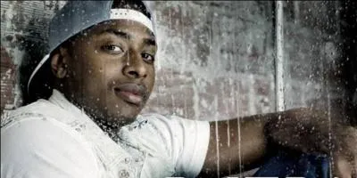 Avec quel groupe chante-t-il le Mzé ?