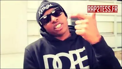 On passe aux punchlines : Dans quelle chanson balance-t-il "J'ai mis la barre tellement haute, j'ai niqué des satellites ! " ?