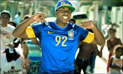 "Je suis déjà trop loin et c'est pour ça que j'ai très peu d'amis proches" :