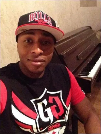 "T'es tellement un hypocrite, y'a seulement au lancer que t'es franc" :