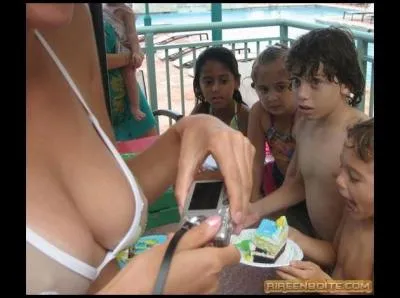 Qui est l'auteur du roman "Les vertes années" ?