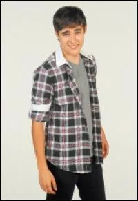 Quel est le nom de famille de Léon ?