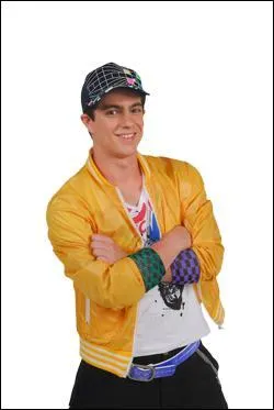 Quel est le nom de famille de Maxi ?