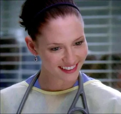 Lexie Grey est...