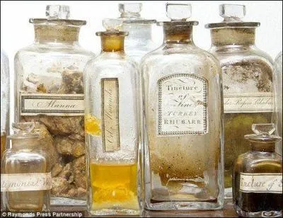 Selon Claire, de quelle maladie souffre le laird Colum ?