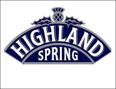 Pour quelle raison principale Dougal entraîne-t-il Claire seule à la source de Saint-Ninian ?