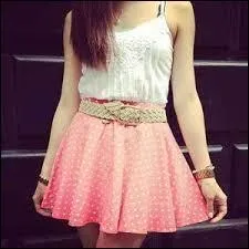 Compl&egrave;te ces paroles : "Lazy... in bed... in my..."