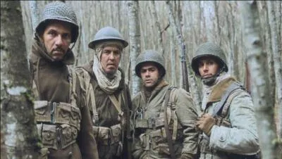 C'est un film « algéro-belgo-franco-marocain » réalisé par Rachid Bouchareb, sorti en 2006, avec Jamel Debbouze, Samy Naceri, Bernard Blancan, Sami Bouajila. Quatre soldats de l'armée de libération vont combattre de l'Afrique du nord à l'Alsace en passant par l'Italie et la Provence. C'est la découverte d'une conscience et d'un espoir.